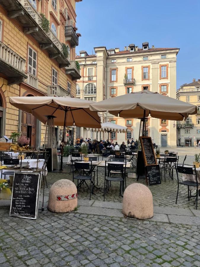 La Casa Di Ringhiera - Silenzioso Appartamento Di Charme Con Balcone Nel Quadrilatero Romano Turin Luaran gambar